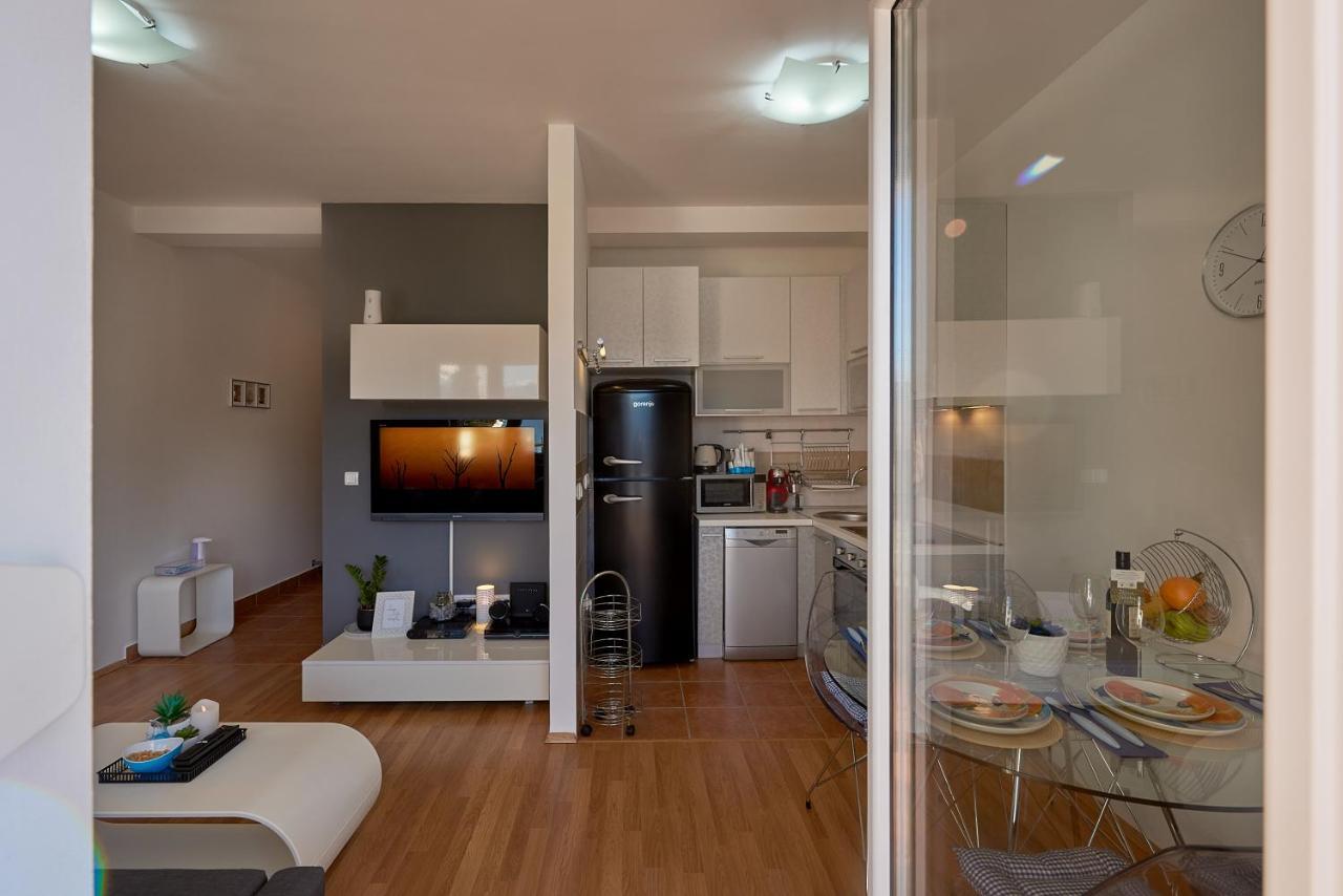 Apartman Phillipa Kotor Buitenkant foto